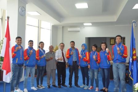 Mahasiswa Untad Berhasil Meraih 1 Medali Perak Dan 4 Medali Perunggu Dalam PON XIX Jawa Barat