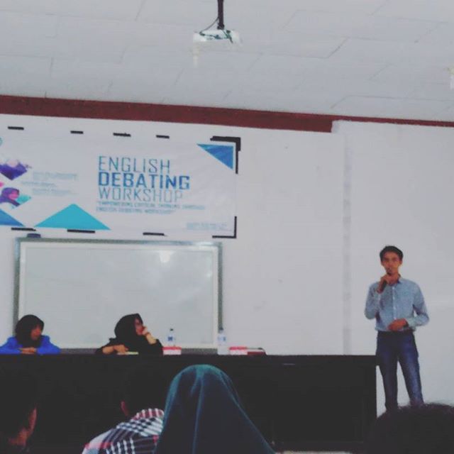 Welcome Hadirkan Tiga Pembicara Hebat Alumni National University Debating Championship