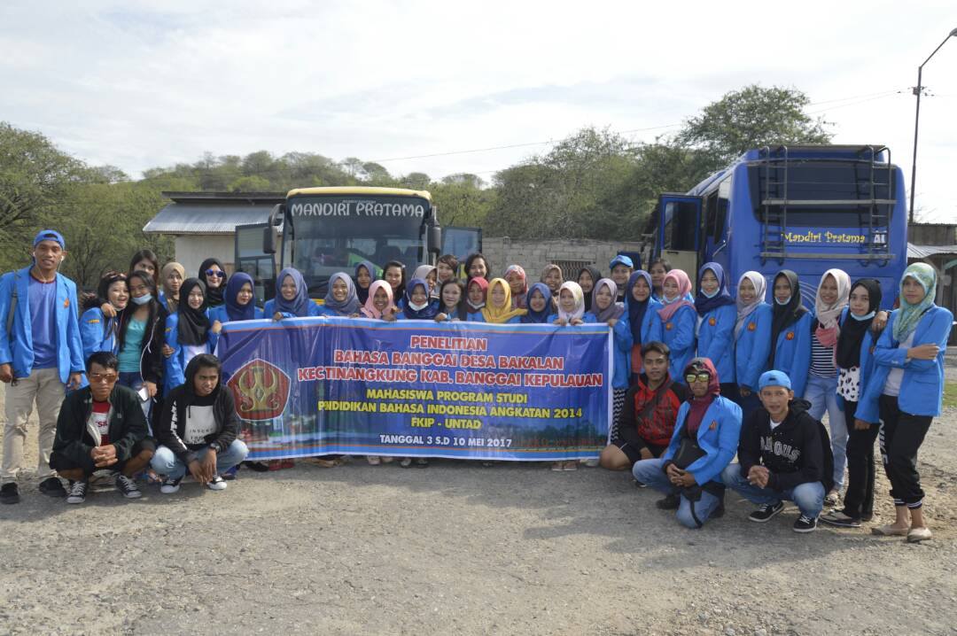 Ekspedisi Mahasiswa Bahasa & Sastra Indonesia di Pulau Bangkep Beri Kesan Mendalam